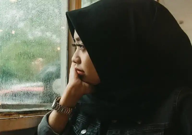 depressed anxious woman