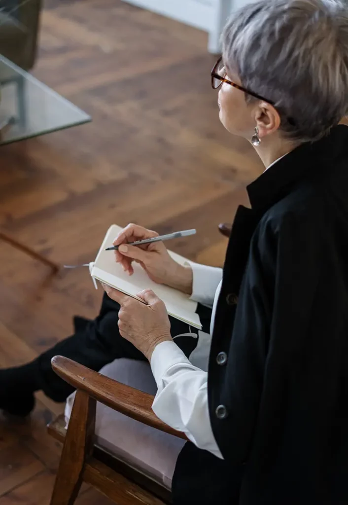 woman and therapist talking